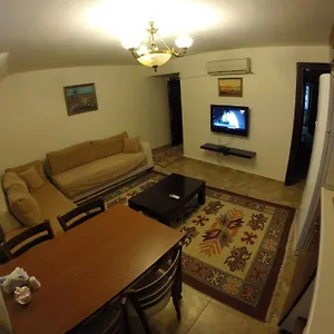 Blue Eye Apartment
